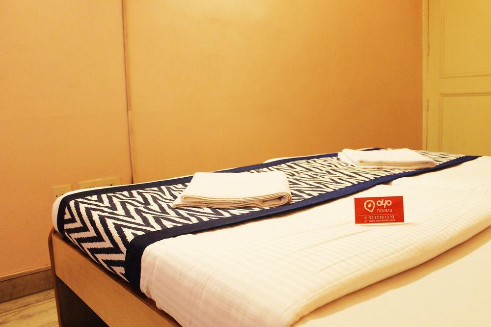 Oyo Rooms Noida Sector 12 Exterior foto